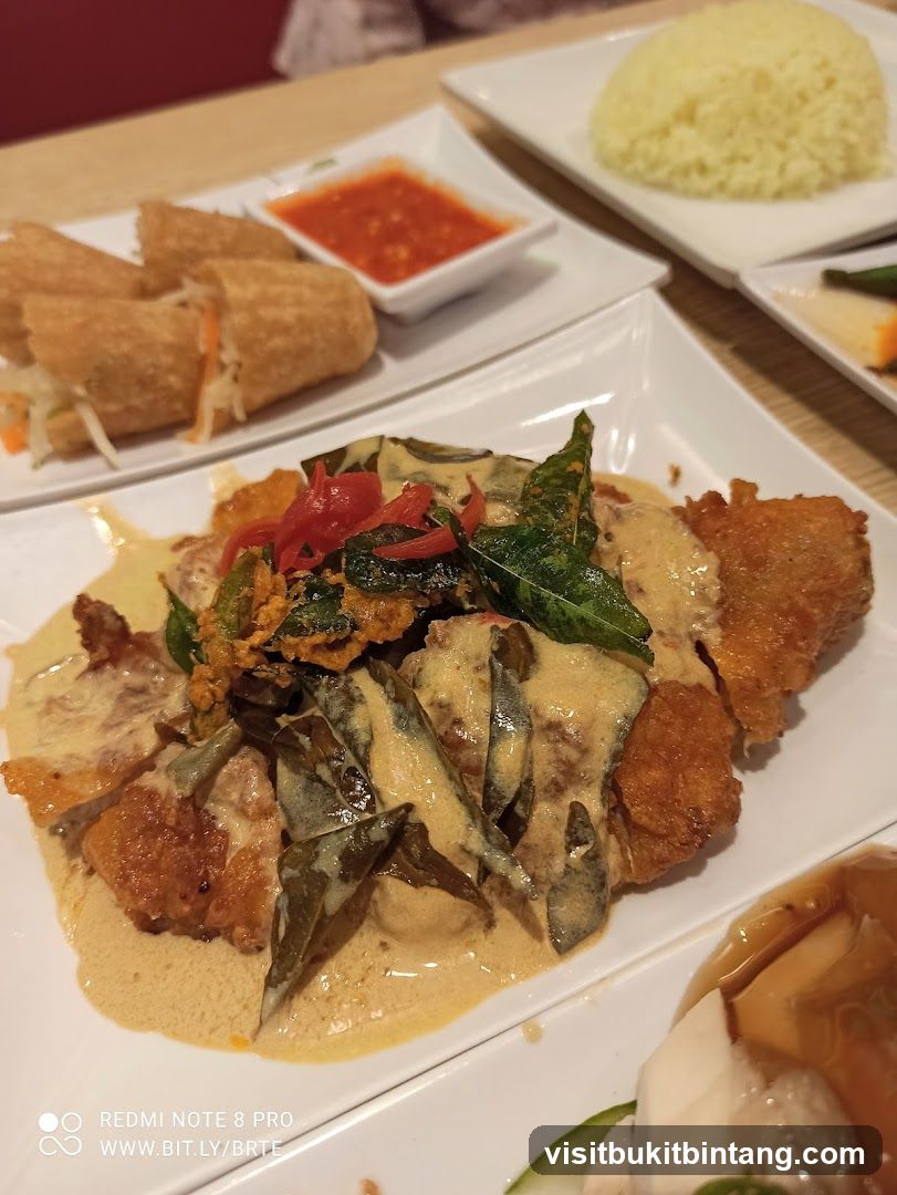 Curry Dish with Sides