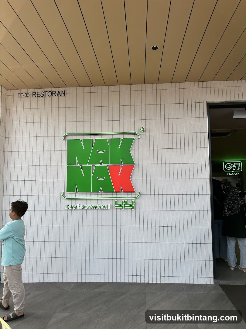 NakNak 낙낙 Elmina Lakeside Mall