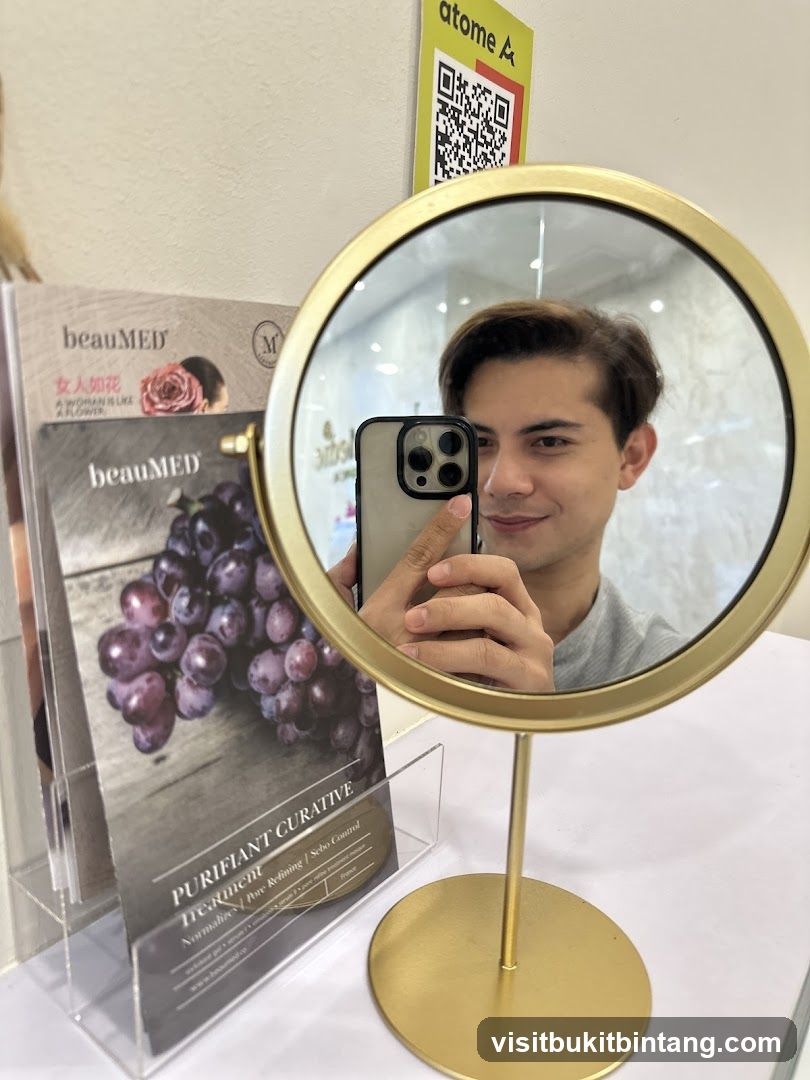 Man taking a selfie in a mirror