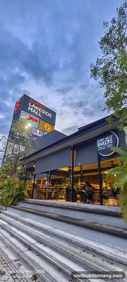 Kenny Hills Bakers @ Elmina Lakeside Mall