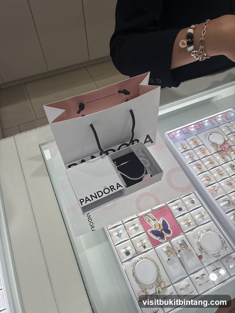 Pandora Jewelry Display