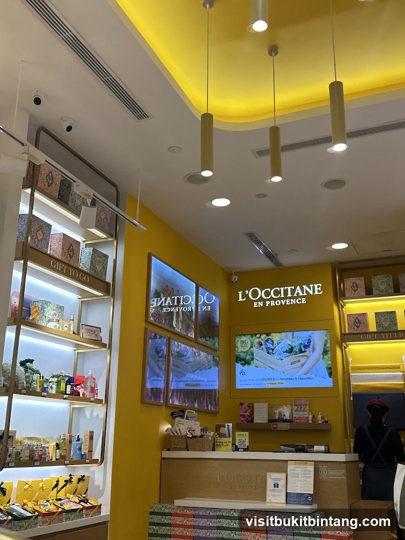 L'Occitane Store Interior