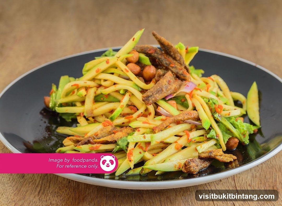 Mango Salad with Fried Fish
