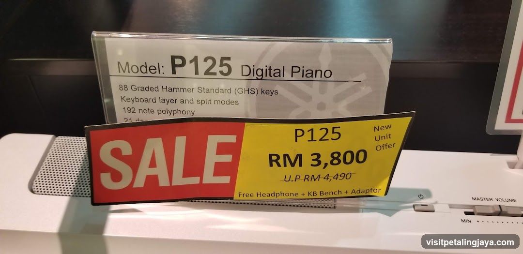 Digital Piano Sale Sign
