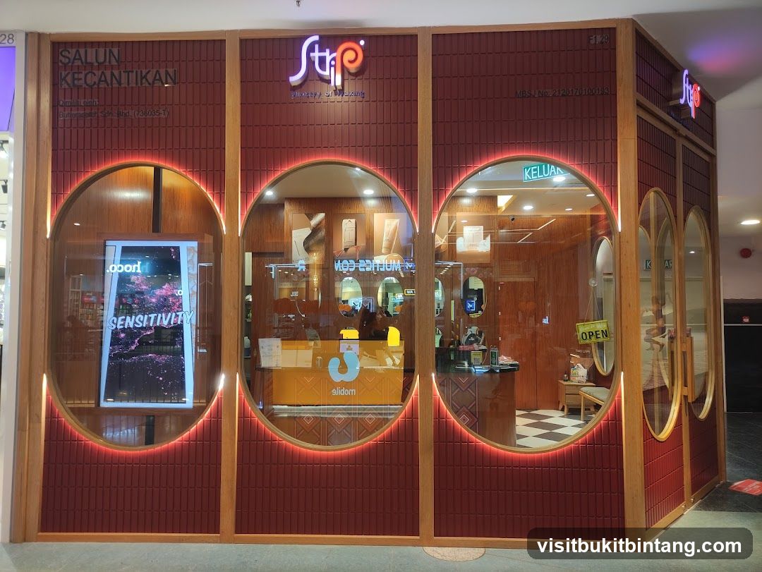 Strip Sunway Pyramid