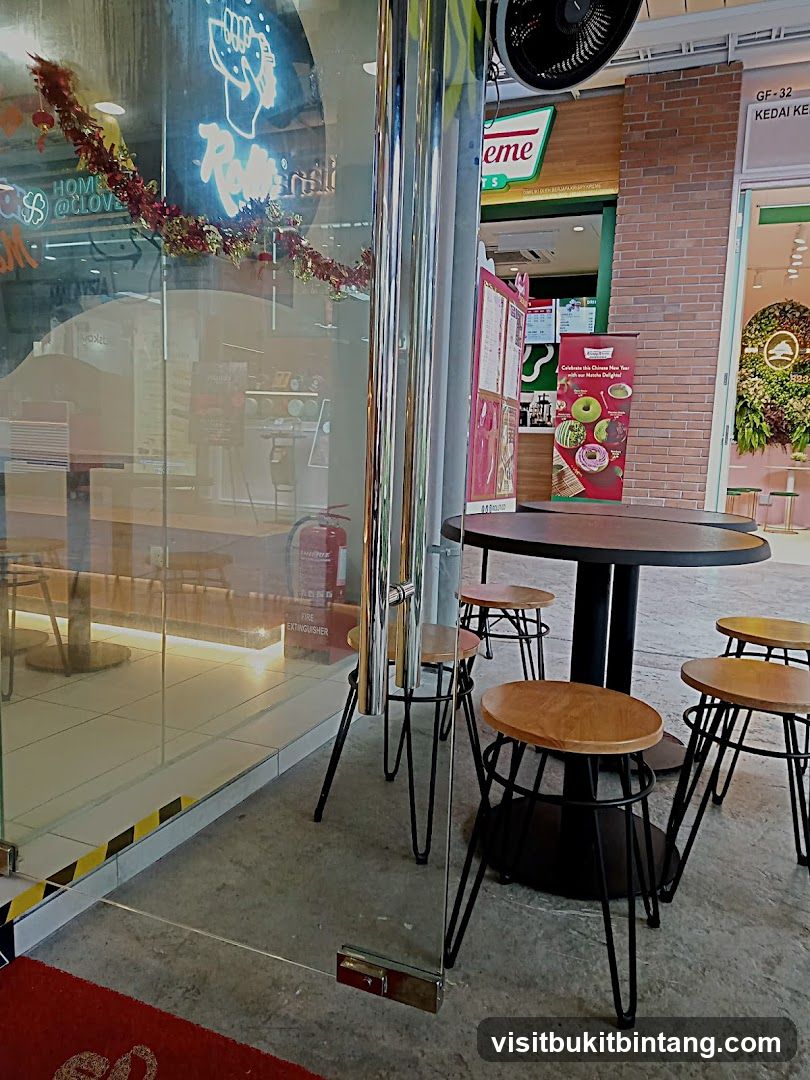 Doughnut Shop Exterior