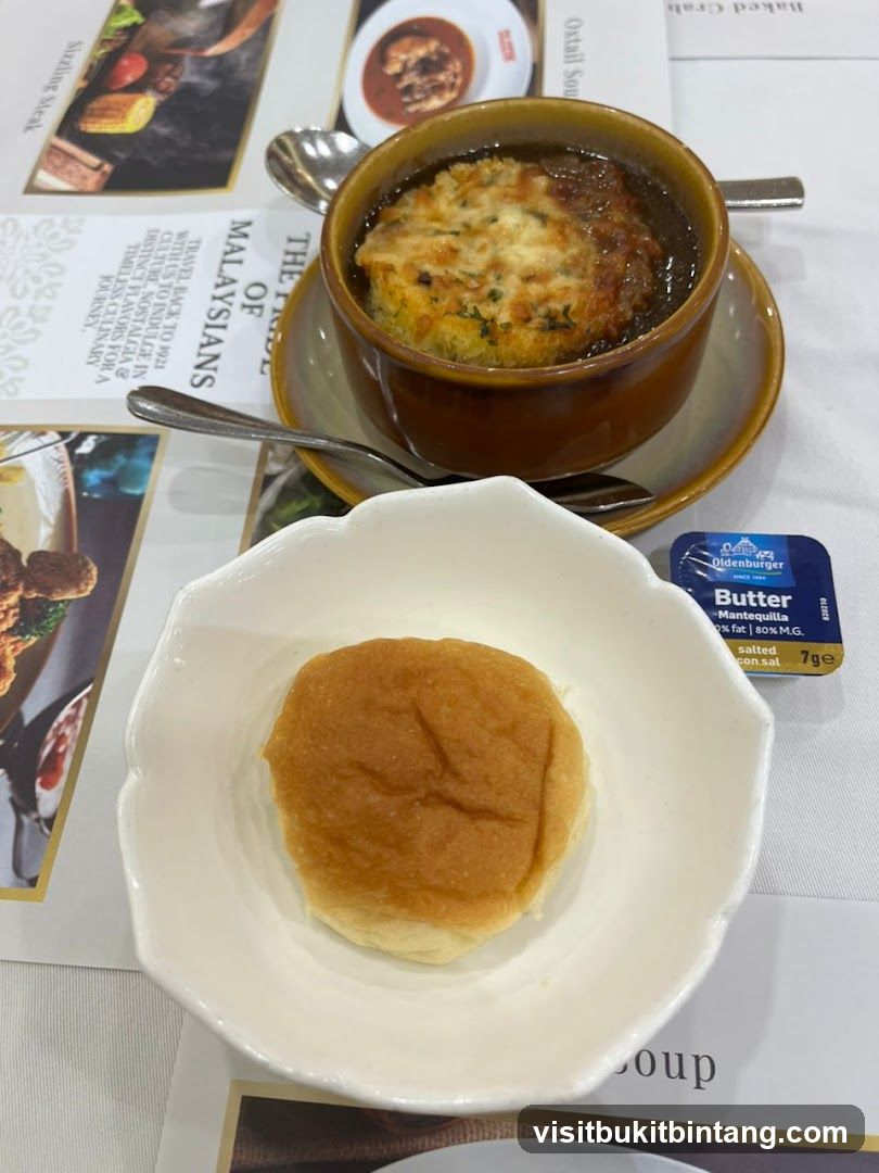 French Onion Soup with Bread Roll