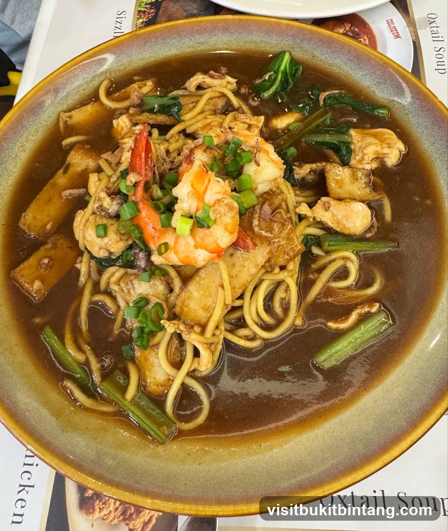 Noodles with Shrimp and Vegetables