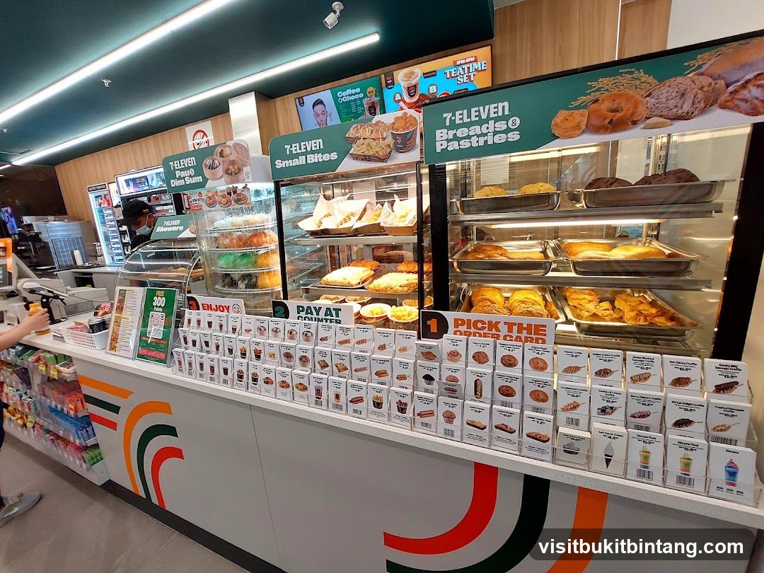 7-Eleven Counter Display