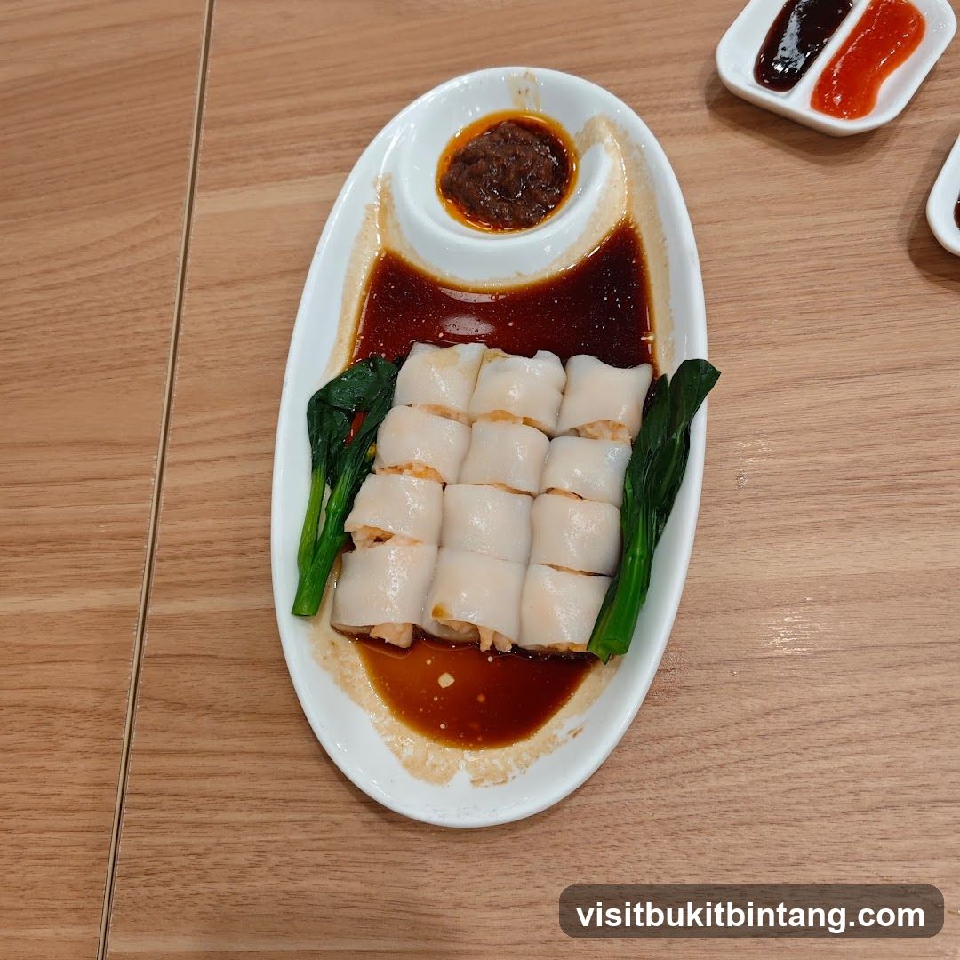 Steamed Rice Rolls with Shrimp