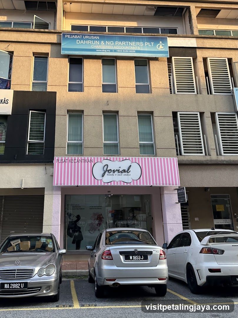 Jovial Beauty & Nail Spa