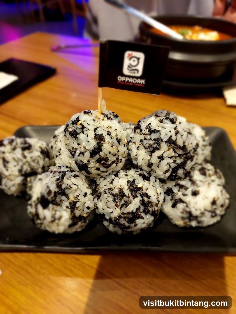 Onigiri with Oppadak flag