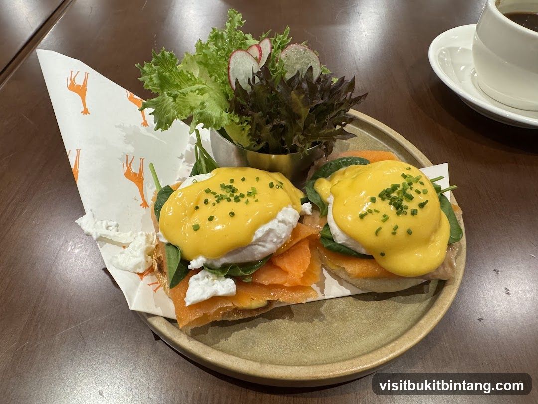 Eggs Benedict with Smoked Salmon