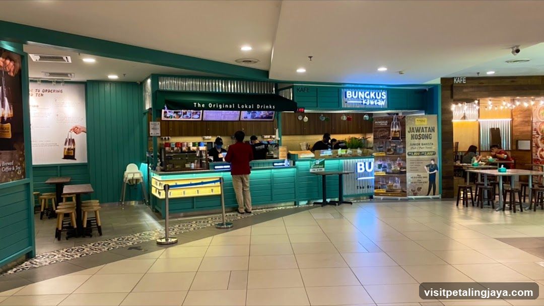 Bungkus Kafe Interior View
