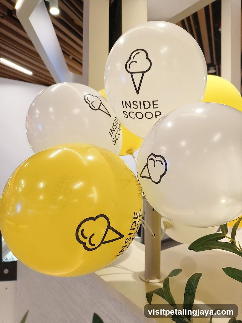 Inside Scoop Balloons