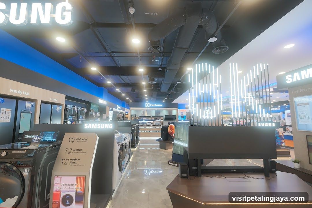 Samsung Electronics Store Interior