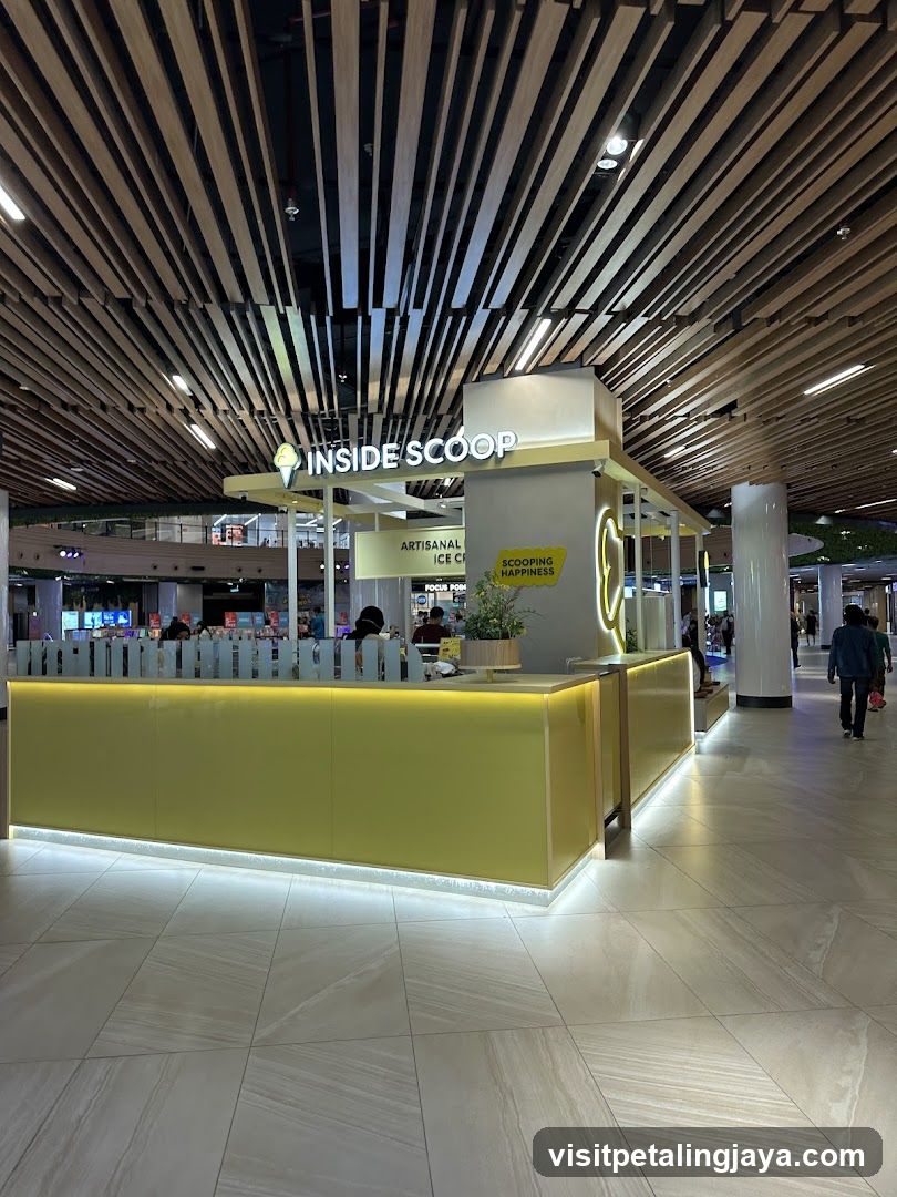 Inside Scoop Kiosk