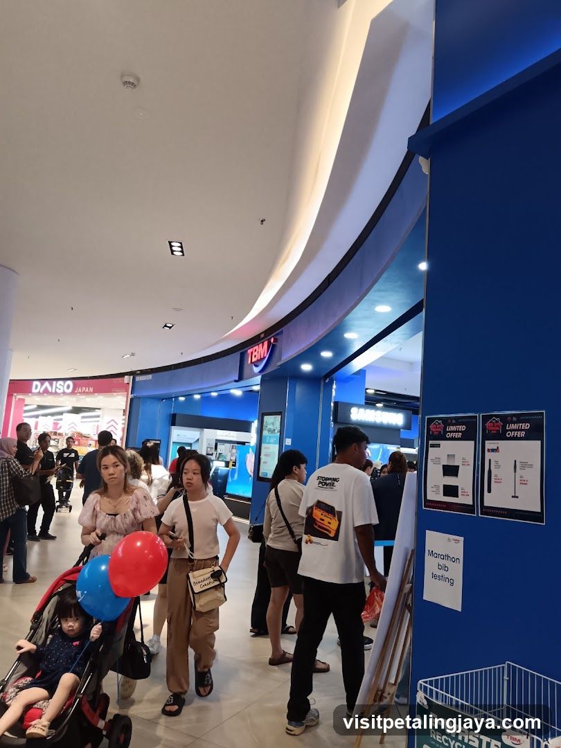 Shopping Mall Interior with Daio and Samsung Stores