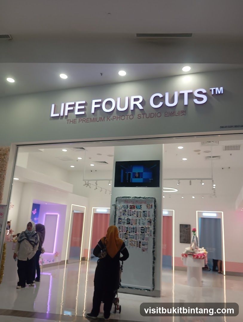 LIFE FOUR CUTS (GURNEY PARAGON)
