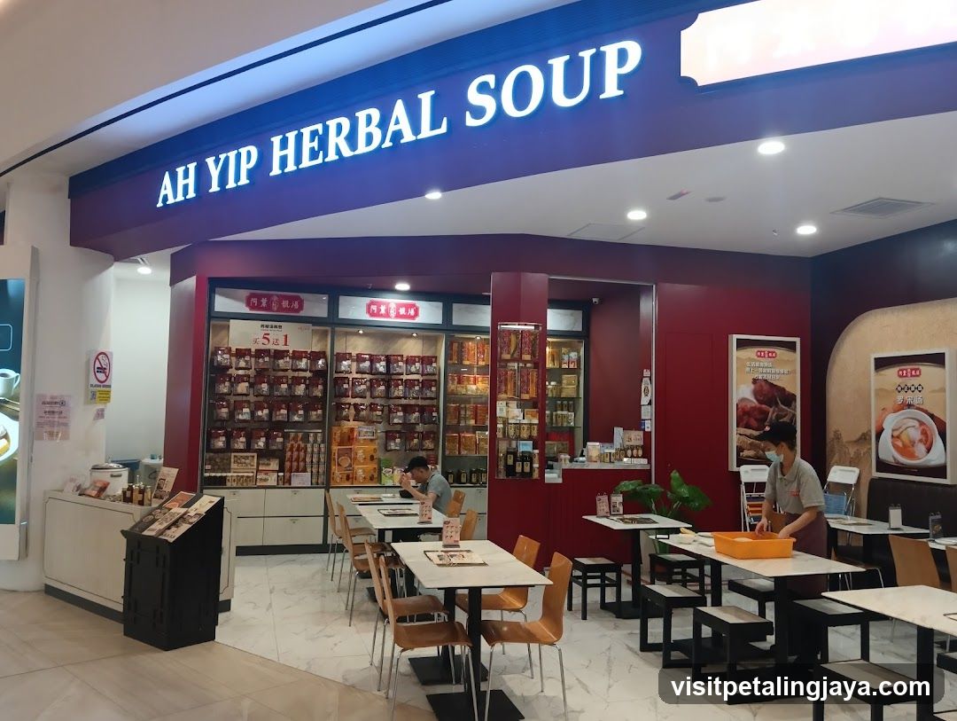 Ah Yip Herbal Soup Interior