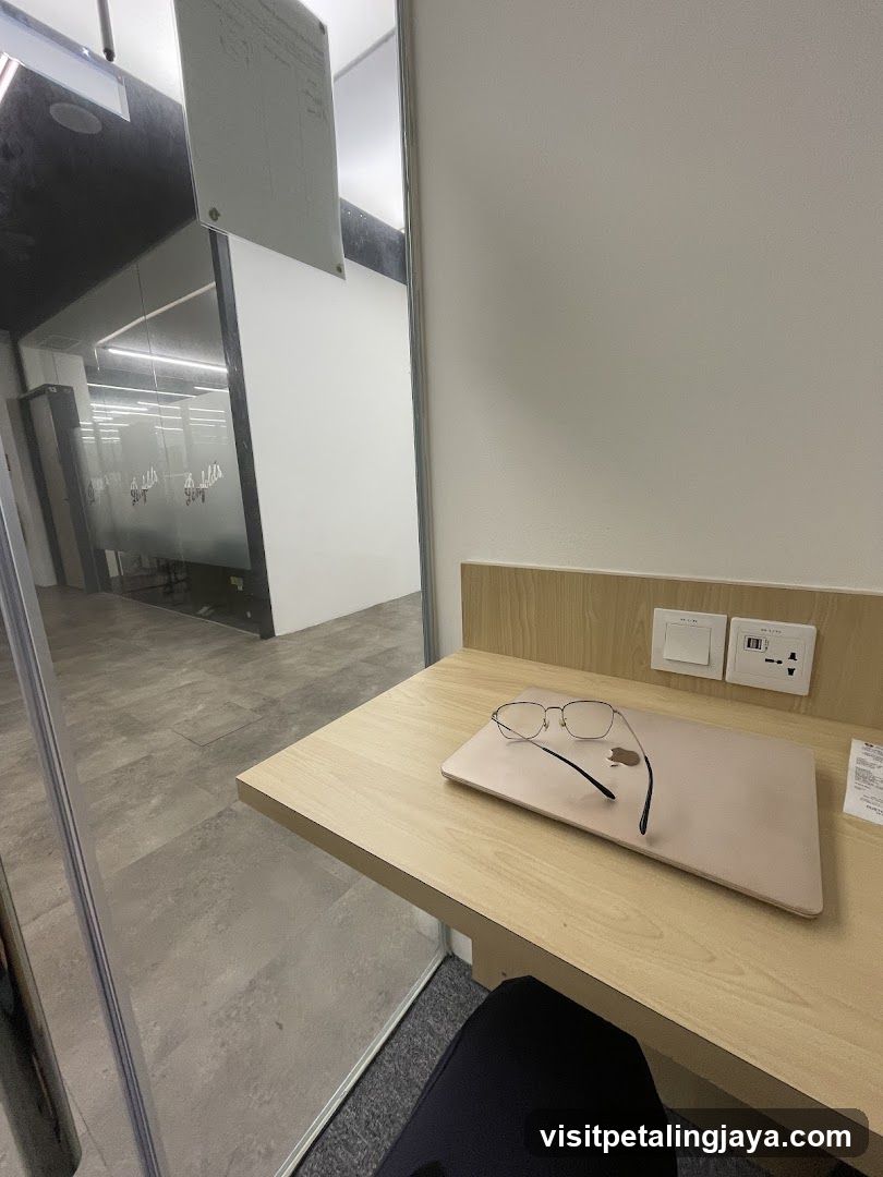 Office Desk Setup