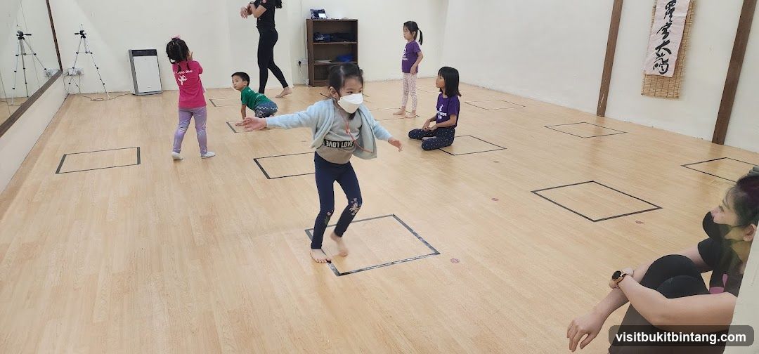 Children in a dance class
