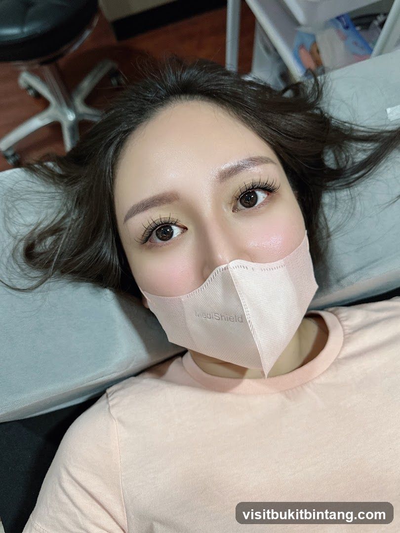 Y Lash Bar
