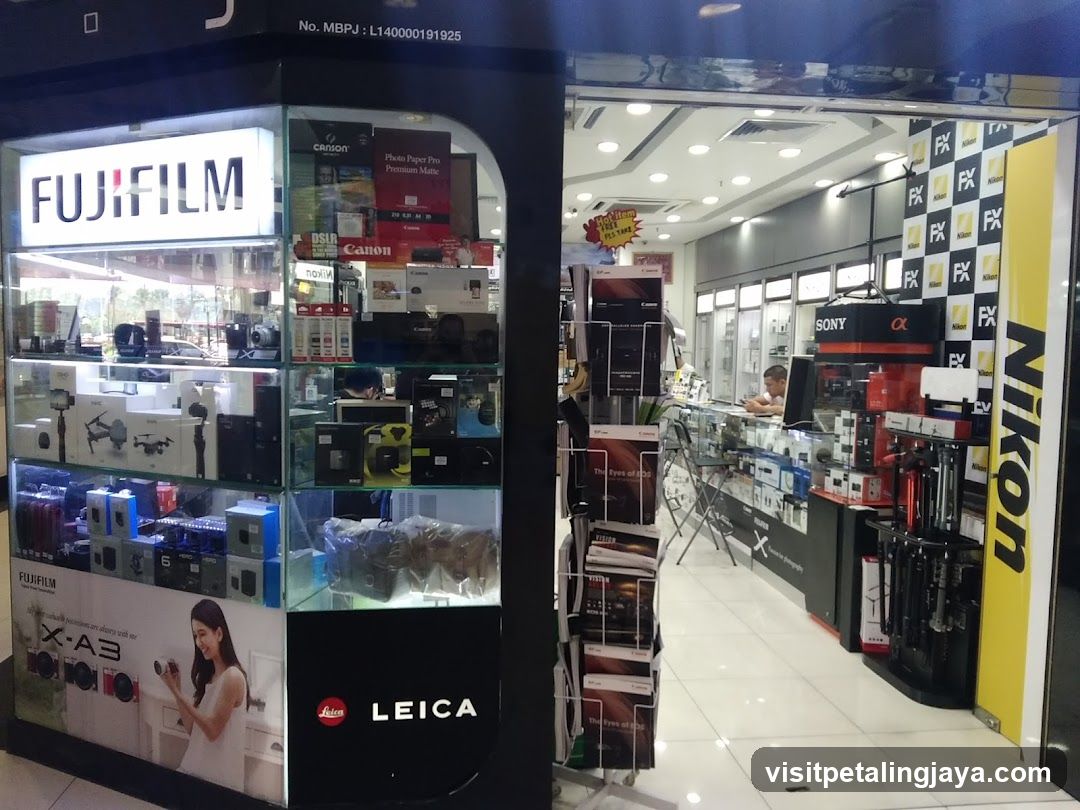 Electronics Store Front