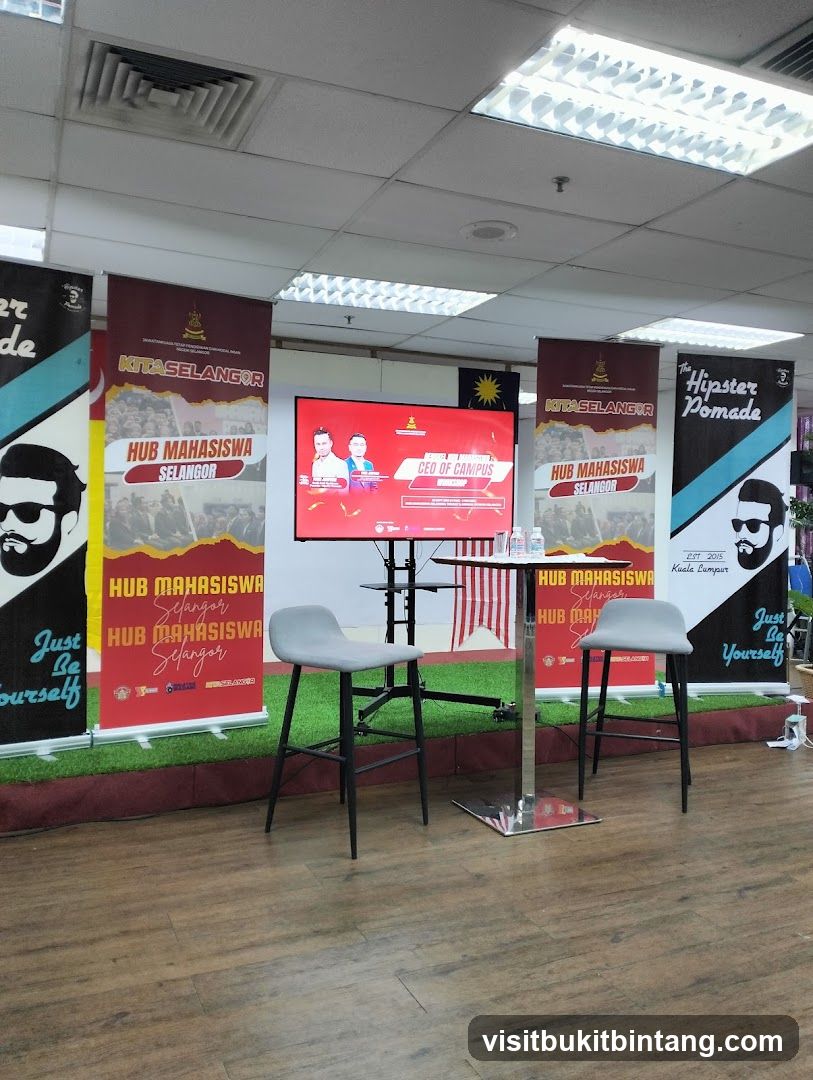 Event Setup with Banners and Screen