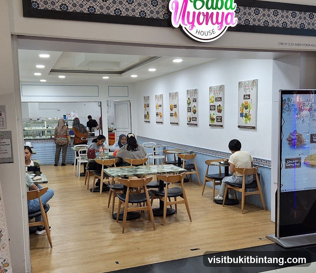 Baba Nyonya House @ Amcorp Mall