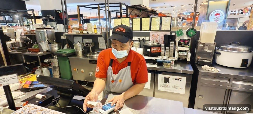 Cashier at a Food Stall