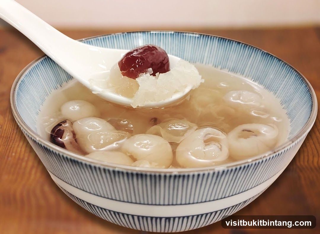 Dessert Bowl with Lychee and Red Date
