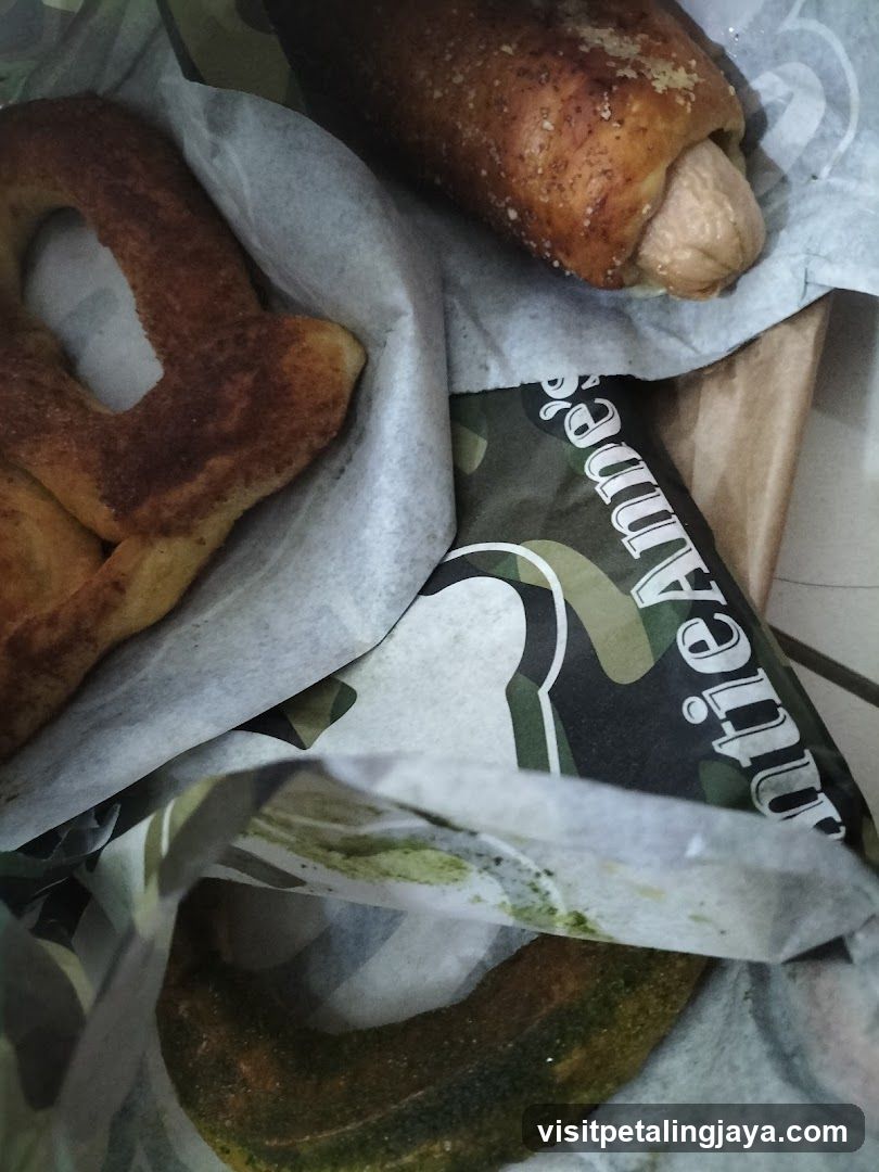 Baked Goods in Packaging