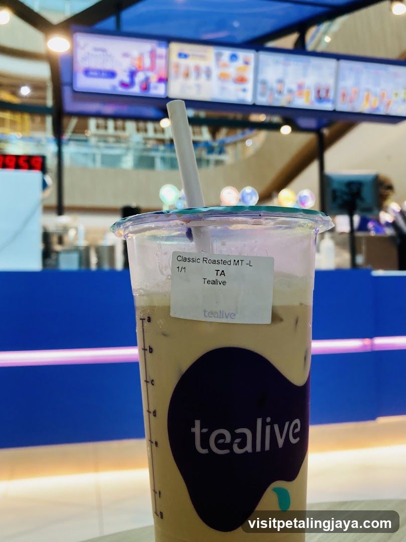 Tealive Drink in Mall