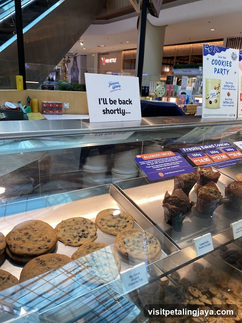 Famous Amos @ The Starling