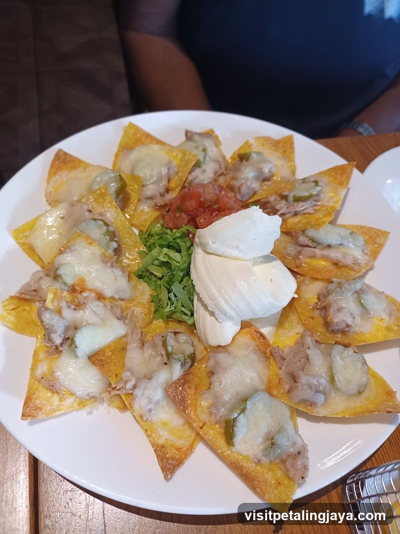 Loaded Nachos with Cheese and Toppings