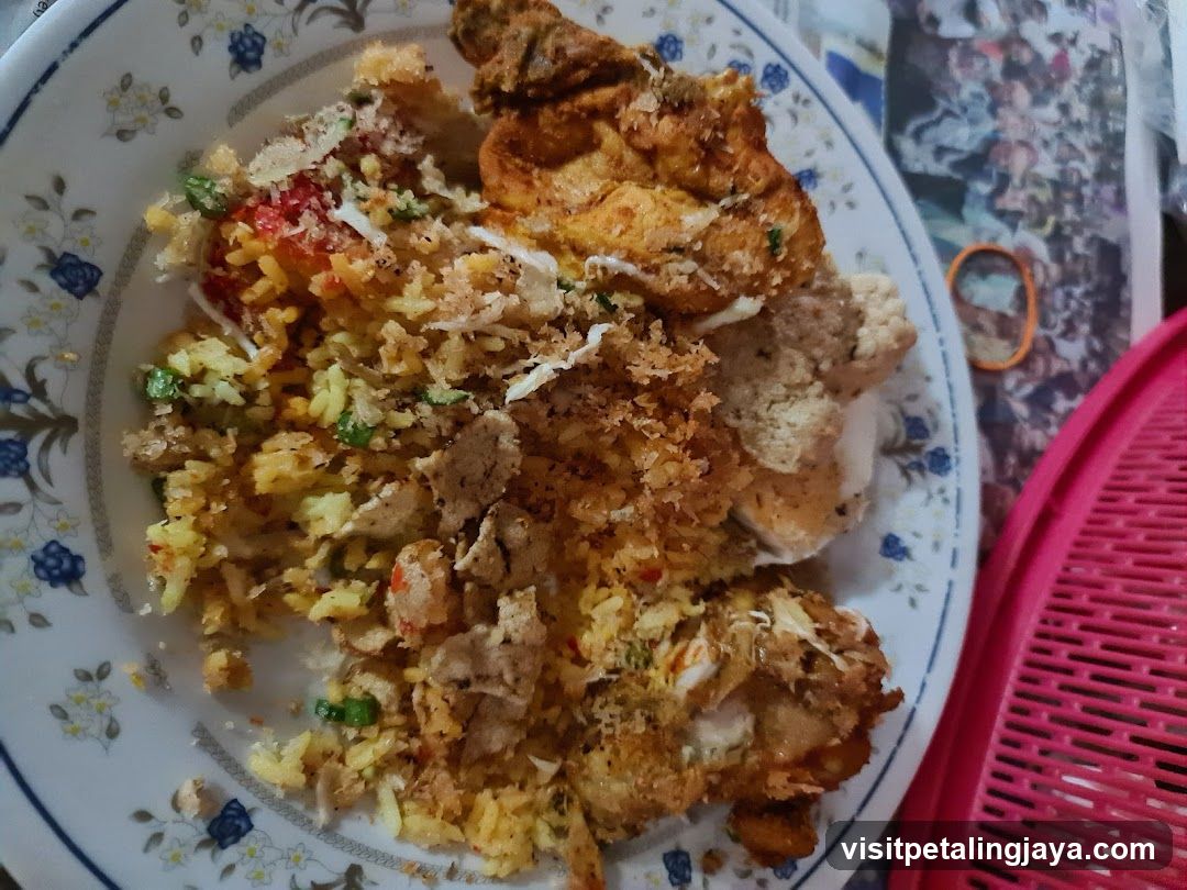 Fried Rice with Fried Chicken
