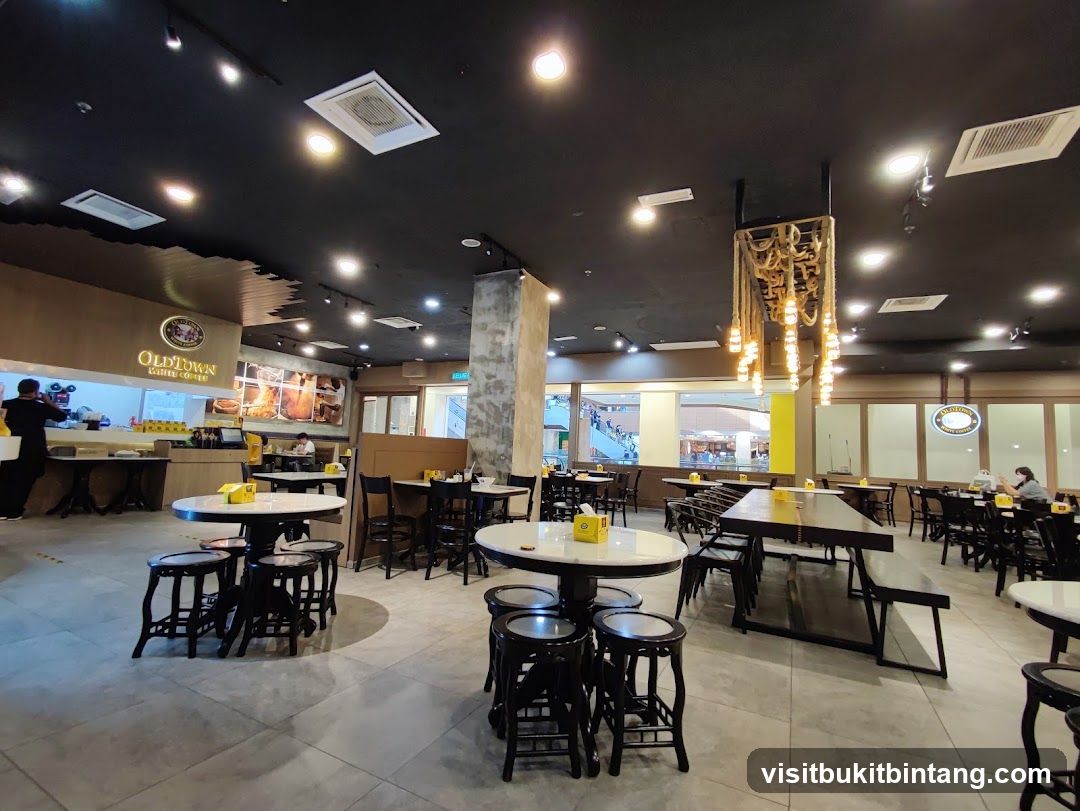 Old Town White Coffee Interior
