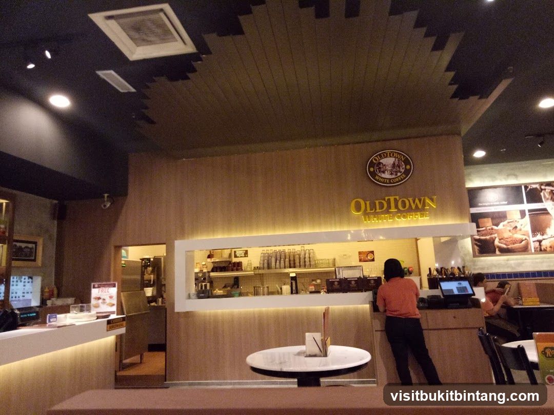 OldTown White Coffee Interior