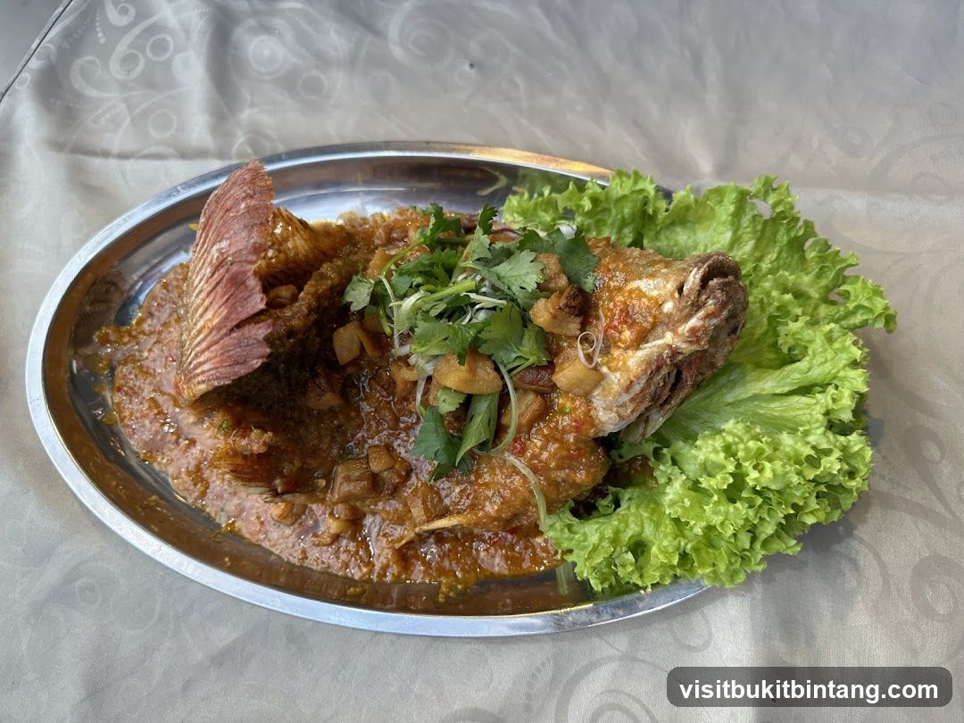 Whole Fried Fish with Sauce