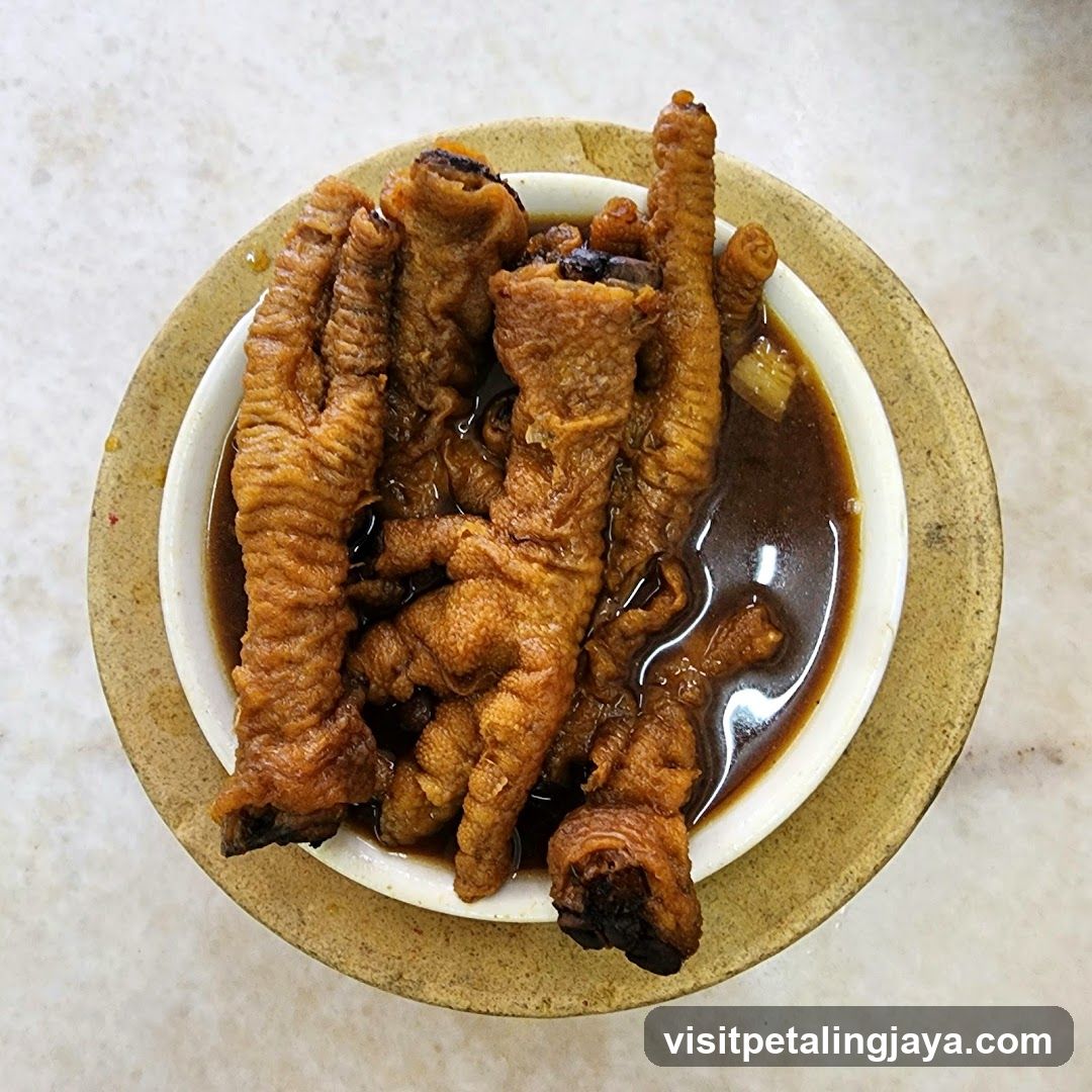 Braised Chicken Feet in Sauce