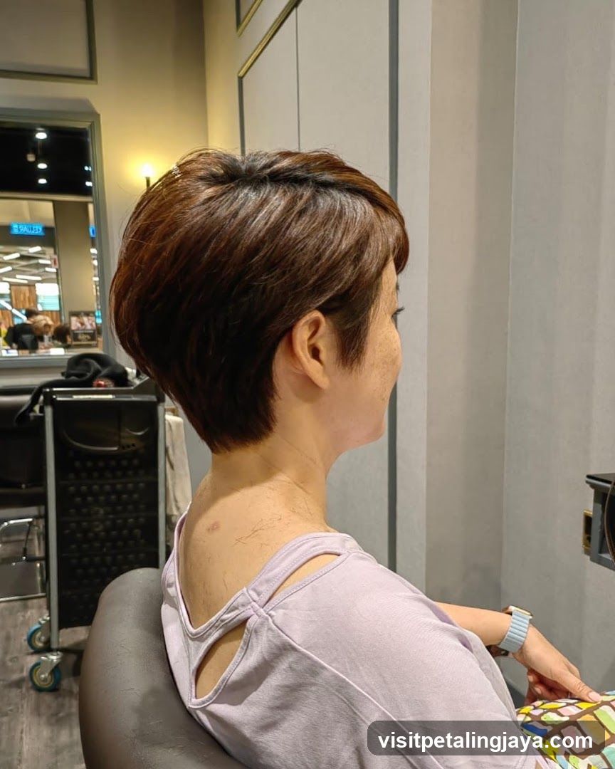 Salon Interior View