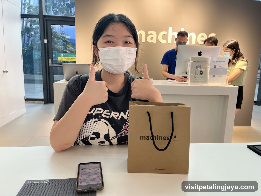 Customer at Apple Store