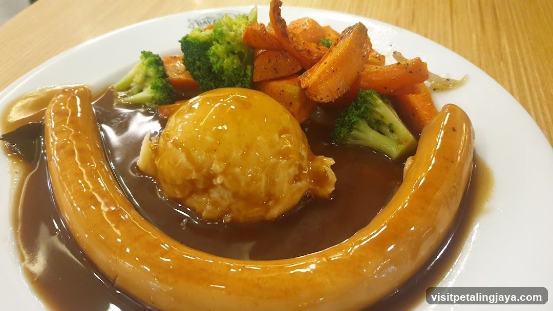 Sausage and Mashed Potato Dish