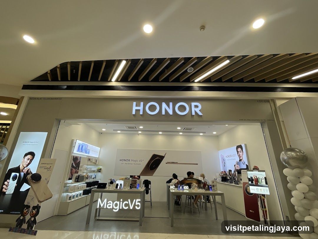 Honor Storefront