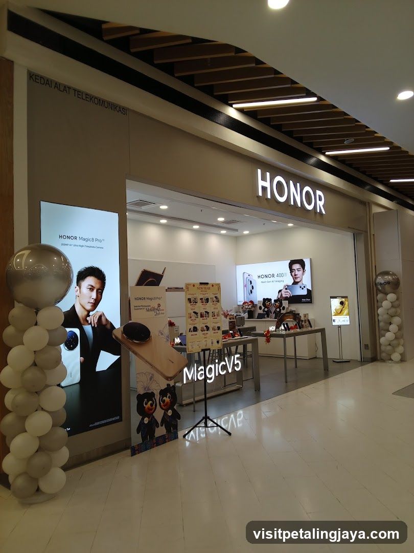 Honor Storefront