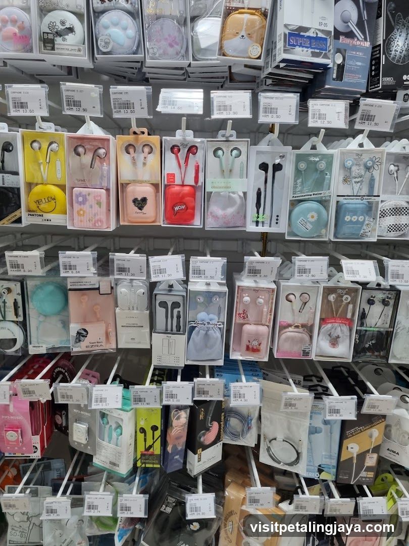 Earphone Display Rack