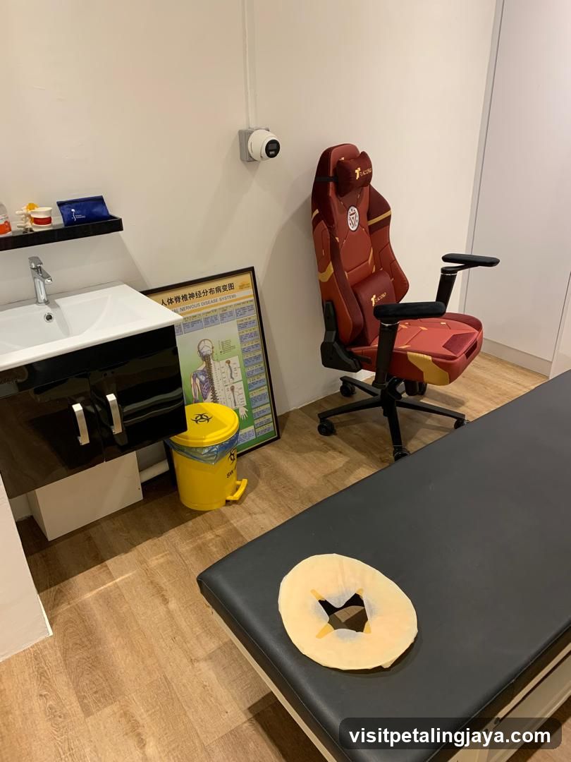 MMW Bone Alignment Centre (Atria Mall)