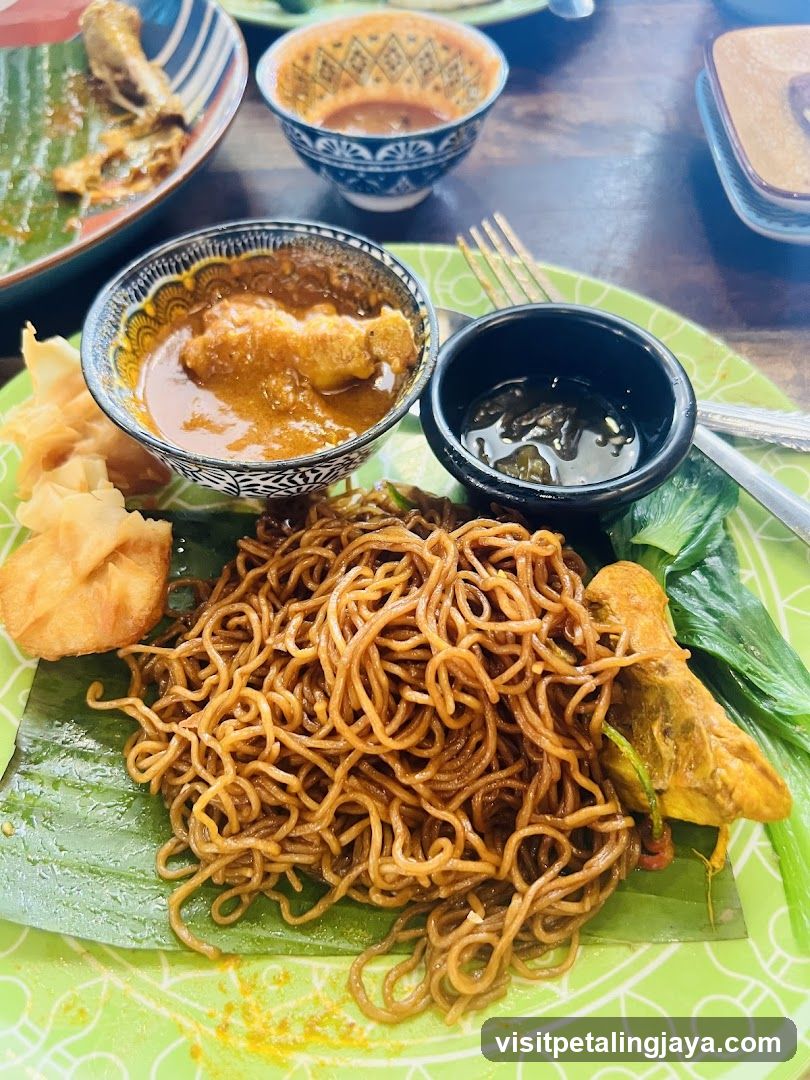 Noodle Dish with Curry and Side Dishes
