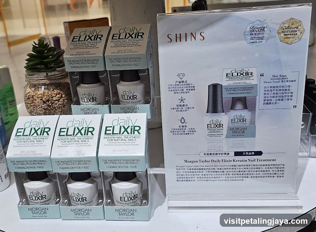 Morgan Taylor Daily Elixir Keratin Nail Treatment Display